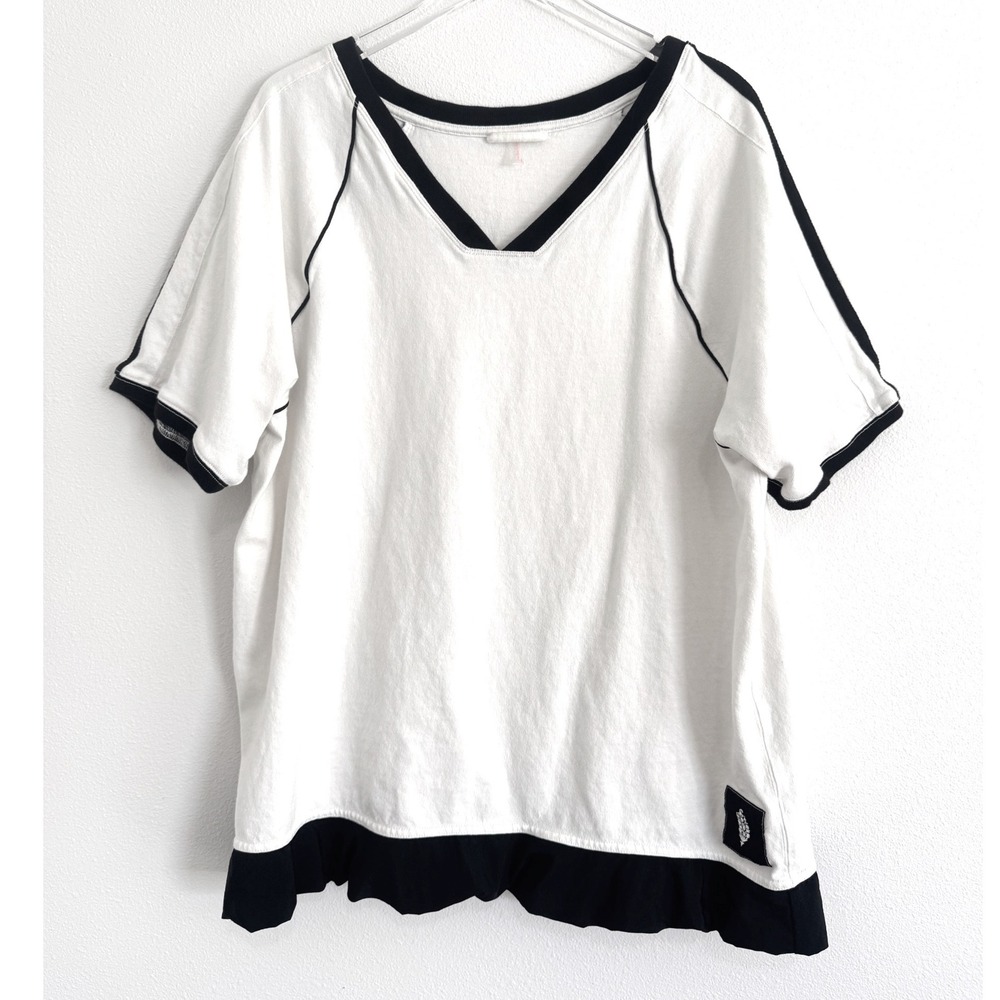 Free People Movement | Baseline Tee - White/Black Oversized V-Neck Top - Picture 2 of 5